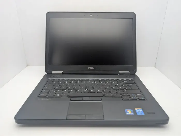 Ноутбук Dell Latitude E5440 / 14" (1366x768) TN / Intel Core i5-4200U (2 (4) ядра по 1.6 - 2.6 GHz) / 8 GB DDR3 / 120 GB SSD / Intel HD Graphics 4400 / WebCam / DVD-ROM б/в - зображення 3