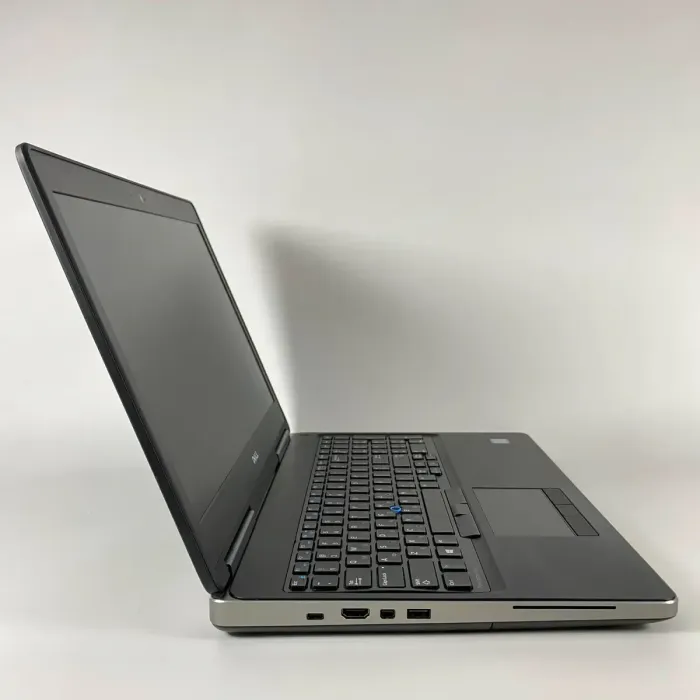Мобільна робоча станція Б-класу Dell Precision 7520 / 15,6" (1920x1080) IPS / Intel Core i7-7820HQ (4 (8) ядра по 2.9 - 3.9 GHz) / 16 GB DDR4 / 512 GB SSD / nVidia Quadro M2200, 4 GB GDDR5, 128-bit / WebCam / HDMI б/в - изображение 6