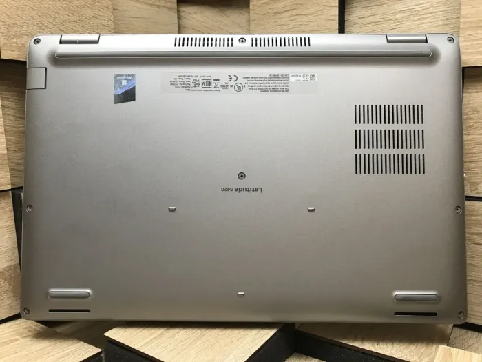 Ультрабук Б-клас Dell Latitude 5420 / 14" (1920x1080) IPS / Intel Core i5-1145G7 (4 (8) ядра по 2.6 - 4.4 GHz) / 16 GB DDR4 / 256 GB SSD / Intel Iris Xe Graphics / WebCam / Windows 10 лицензия б/в - зображення 9