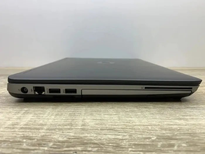 Ноутбук Б-клас HP ProBook 640 G1 / 14" (1366x768) TN / Intel Core i5-4310M (2 (4) ядра по 2.7 - 3.4 GHz) / 8 GB DDR3 / 120 GB SSD / Intel HD Graphics 4600 / DVD-ROM б/в - зображення 3