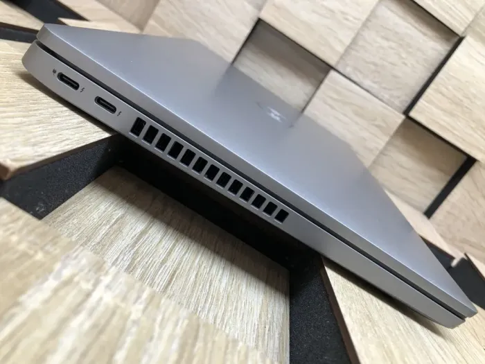 Ультрабук Б-клас Dell Latitude 5420 / 14" (1920x1080) IPS / Intel Core i5-1135G7 (4 (8) ядра по 4.2 GHz) / 8 GB DDR4 / 256 GB SSD M.2 / Intel Iris Xe Graphics / WebCam / HDMI / BIOS Boot lock б/в - зображення 5