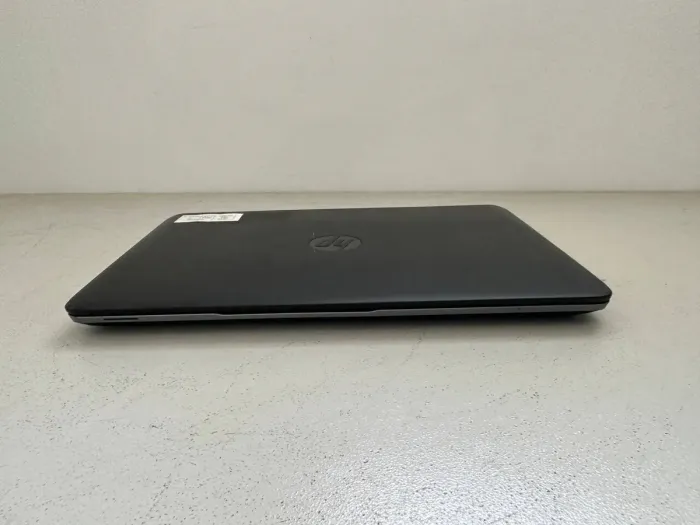 Ноутбук Б-клас HP EliteBook 840 G2 / 14" (1600x900) TN / Intel Core i5-5300U (2 (4) ядра по 2.3 -2.9 GHz) / 8 GB DDR3 / 120 GB SSD / Intel HD Graphics 5500 / WebCam / VGA б/в - зображення 4