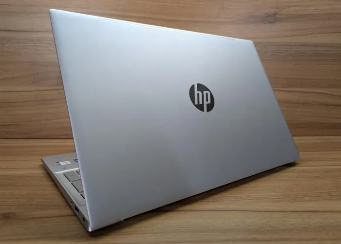 Ультрабук Б-клас HP Pavilion 15-eg1077nr / 15.6" (1920x1080) IPS / Intel Core i7-1195G7 (4 (8) ядра по 1.3 - 5.0 GHz) / 16 GB DDR4 / 512 GB SSD / Intel Iris Xe Graphics / WebCam / Windows 10 б/в - зображення 8