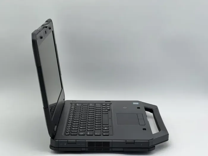 Ноутбук Dell Latitude 14 Rugged 5414 / 14" (1920x1080) IPS / Intel Core i7-6600U (2 (4) ядра по 2.6 - 3.4 GHz) / 16 GB DDR4 / 480 GB SSD / Intel HD Graphics 520 / WebCam / LTE б/в - зображення 3