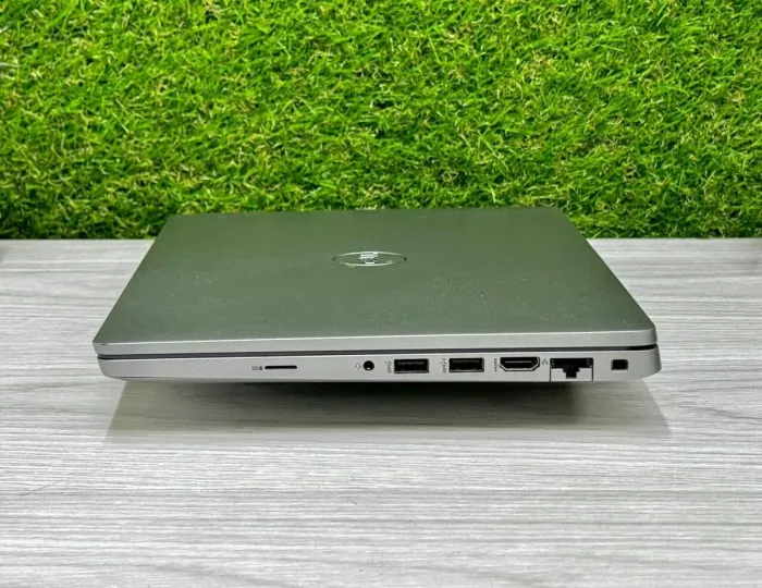 Ультрабук Dell Latitude 5430 / 14" (1920x1080) IPS Touch / Intel Core i5-1235U (10 (12) ядер по 1.3 - 4.4 GHz) / 16 GB DDR4 / 512 GB SSD M.2 / Intel Iris Xe Graphics / WebCam / Win 11 Pro б/в - зображення 5