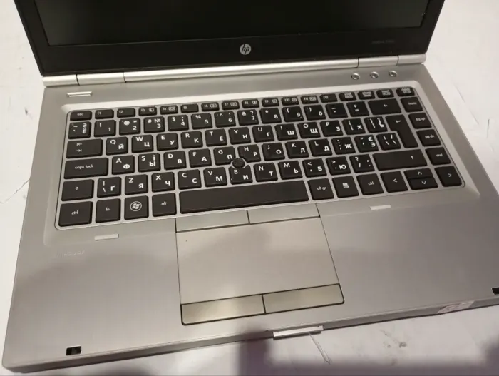 Ноутбук Б-клас HP EliteBook 8460P / 14" (1366x768) TN / Intel Core i5-2520M (2 (4) ядра по 2.5 - 3.2 GHz) / 8 GB DDR3 / 750 GB HDD / Intel HD Graphics 3000 / WebCam б/в - зображення 8