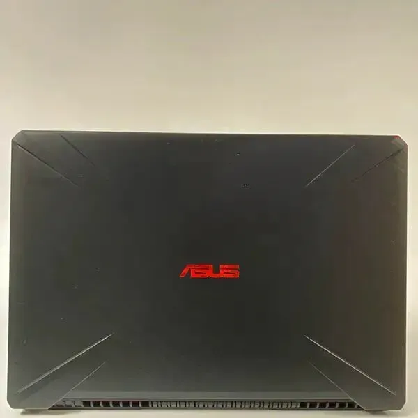 Ігровий ноутбук Asus TUF Gaming / 17.3" (1920x1080) IPS / Intel Core i7-8750H (6 (12) ядер по 2.2 - 4.1 GHz) / 16 GB DDR4 / 512 GB SSD / nVidia GeForce GTX 1060, 3 GB GDDR5, 192-bit / WebCam / HDMI б/в - зображення 9