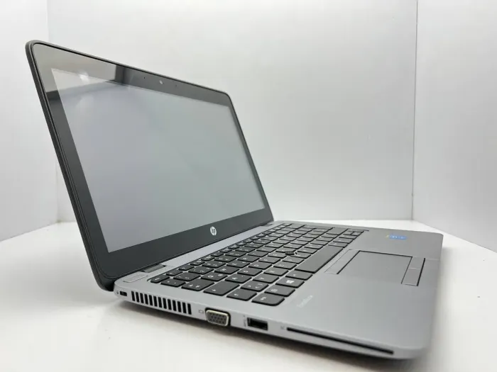 Нетбук HP EliteBook 820 G2 / 12.5" (1920x1080) TN Touch / Intel Core i7-5600U (2 (4) ядра по 2.6 - 3.2 GHz) / 8 GB DDR3 / 240 GB SSD M2 / Intel HD Graphics 5500 / WebCam б/в - зображення 3