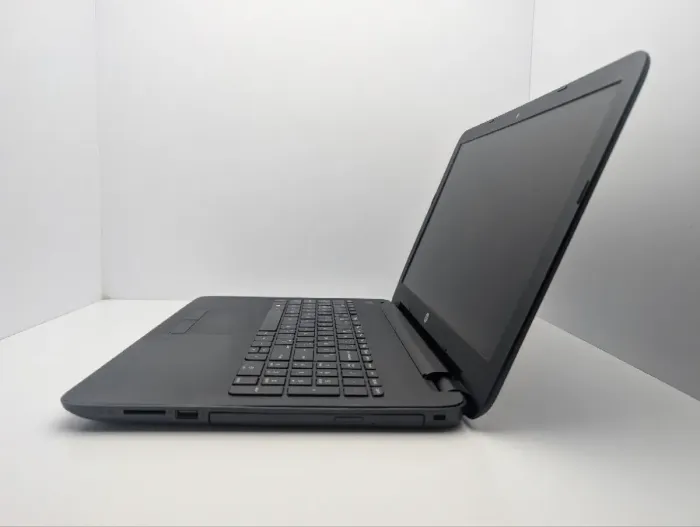 Ноутбук HP 255 G4 c экраном 15.6" (1366x768) TN на базе процессора AMD E1-6015 и оперативной памяти 8 GB DDR3 для офисной работы и домашних задач б/в - зображення 5