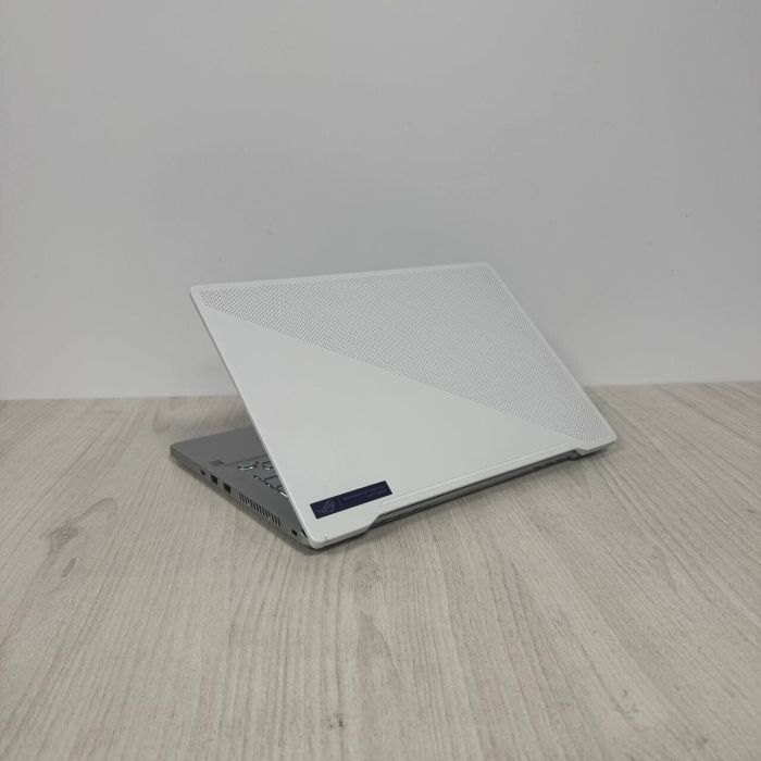 Ігровий ультрабук Asus ROG Zephyrus G14 GA401QM / 14" (1920x1080) IPS / AMD Ryzen 9 5900HS (8 (16) ядер по 3.0 - 4.6 GHz) / 16 GB DDR4 / 512 GB SSD / nVidia GeForce RTX 3060, 6 GB GDDR6, 192-bit б/в - изображение 6