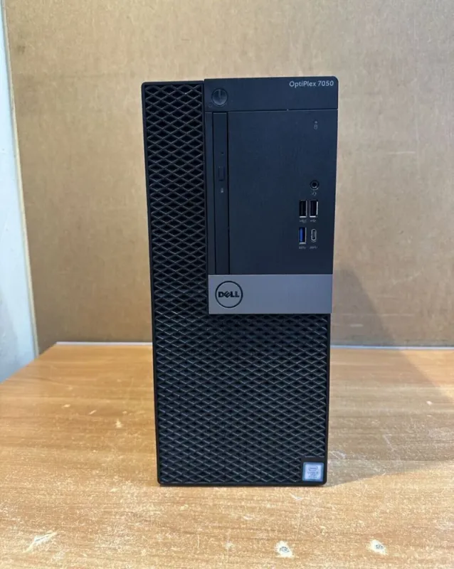 Ігровий ПК Dell OptiPlex 7050 Tower / Intel Core i7-7700 (4 (8) ядра по 3,6 - 4,2 ГГц) / 16 ГБ DDR4 / 500 ГБ SSD / AMD Radeon R7 450, 4 ГБ GDDR5, 128-біт / 240 Вт / DVD-ROM / DisplayPort б/в - зображення 2