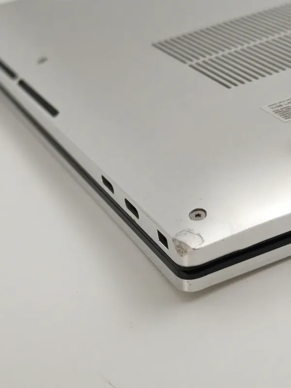 Ігровий ноутбук Б-клас Dell XPS 17 9720 / 17.3" (3840x2400) IPS Touch / Intel Core i9-12900HK (14 (20) ядер по 3.8 - 5.0 GHz) / 16 GB DDR5 / 512 GB SSD / nVidia GeForce RTX 3060, 6 GB GDDR6, 192-bit / WebCam б/в - зображення 14