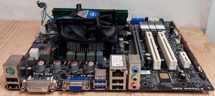 Комплект: материнська плата Elitegroup B75H2-M3 (rev 1.0) / LGA1155 / Intel Core i3-3240 (2 (4) ядра по 3.4 GHz) / 8 GB DDR3 / Intel HD Graphics 2500 + Кулер б/в - зображення 3