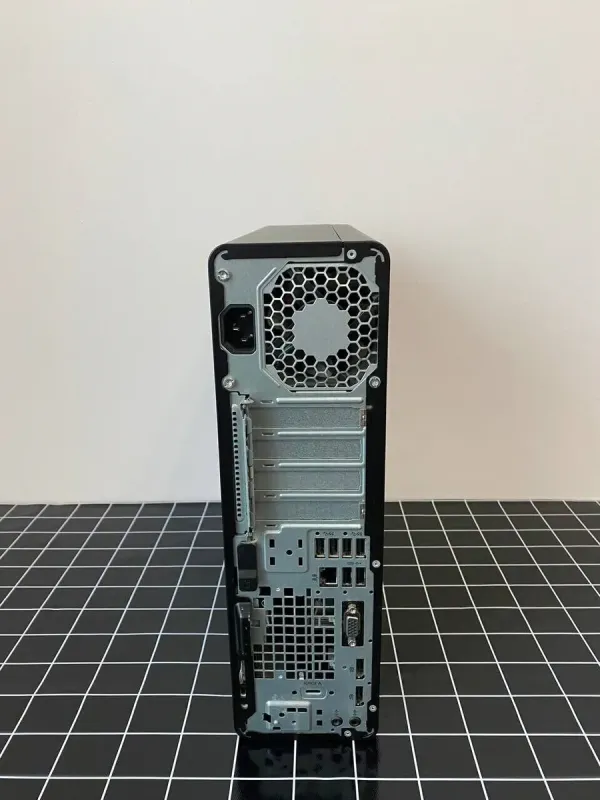 Комплект ПК: HP EliteDesk 800 G3 SFF / Intel Core i5-6500 (4 ядра по 3.2 - 3.6 GHz) / 8 GB DDR4 / 500 GB HDD / Intel HD Graphics 530 + Монітор Samsung SyncMaster 2033SN / 20" (1600x900) TN+film / VGA б/в - зображення 4