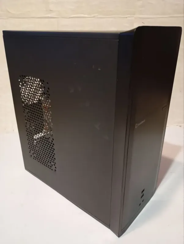 ПК Б-клас GameMax ET-209-NP-2U3 Tower / Intel Xeon E5-1650 v2 (6 (12) ядер по 3.5 - 3.9 GHz) / 16 GB DDR3 / 240 GB SSD / nVidia GeForce GT 710, 2 GB GDDR3, 64-bit / 500W б/в - зображення 3
