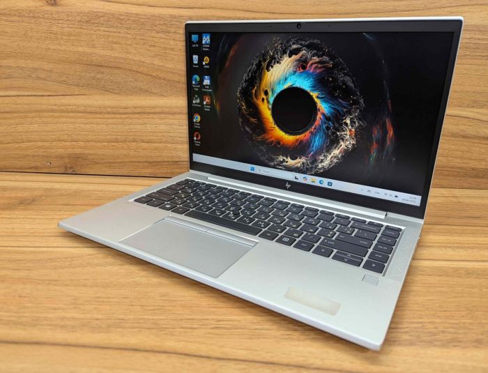 Ультрабук HP EliteBook 845 G8 / 14" (1920x1080) IPS / AMD Ryzen 5 Pro 5650U (6 (12) ядер по 2.3 - 4.2 GHz) / 16 GB DDR4 / 512 GB SSD / AMD Radeon Vega 7 / WebCam / TouchID / Windows 11 б/в - зображення 5