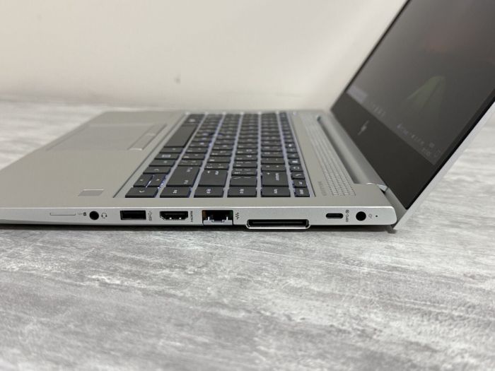 Ультрабук Б-клас HP Elitebook 745 G5 / 14" (1920x1080) IPS / AMD Ryzen 7 Pro 2700U (4 (8) ядра по 2.2 - 3.8 GHz) / 16 GB DDR4 / 256 GB SSD / AMD Radeon Vega 10 Graphics / WebCam б/в - зображення 6