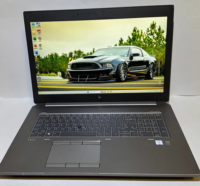 Мобільна робоча станція Б-класу HP ZBook 17 G6 / 17,3" (1920x1080) IPS / Intel Core i7-9750H (6 (12) ядер по 2,6 - 4,5 ГГц) / 16 ГБ DDR4 / 256 ГБ SSD + 256 ГБ SSD / nVidia Quadro T1000, 4 ГБ GDDR5, 128-біт / WebCam б/в - зображення 2