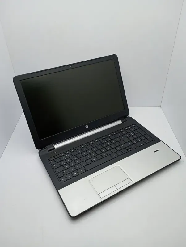 Ноутбук HP ProBook 350 G2 / 15.6" (1366x768) TN / Intel Core i3-5010U (2 (4) ядра по 2.1 GHz) / 8 GB DDR3 / 240 GB SSD / Intel HD Graphics 5500 / WebCam б/в - зображення 3