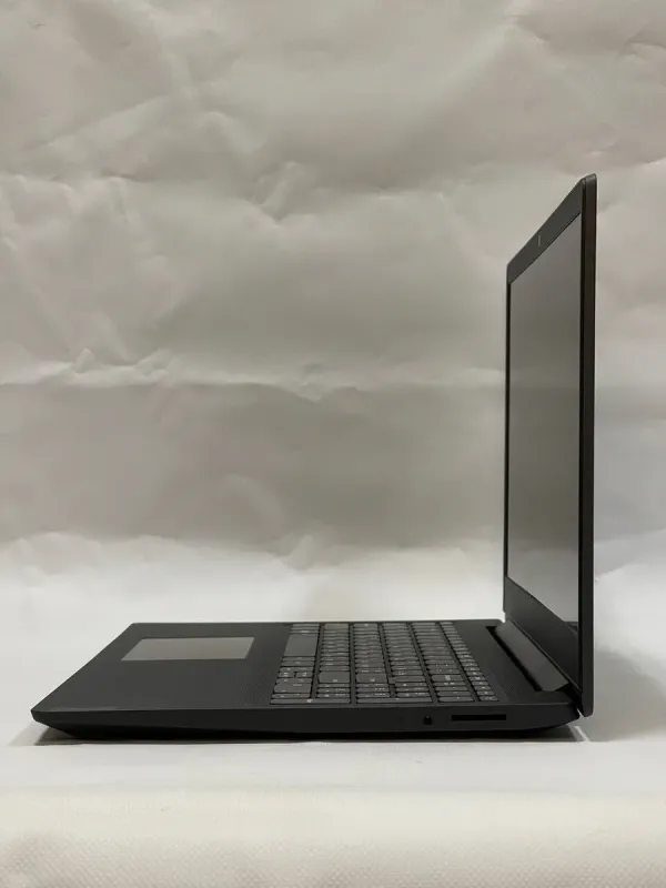 Ультрабук Lenovo IdeaPad S145-15IKB / 15.6" (1920x1080) TN / Intel Core i3-7020U (2 (4) ядра по 2.3 GHz) / 8 GB DDR4 / 128 GB SSD + 320 GB HDD / Intel HD Graphics 620 / WebCam б/в - зображення 6