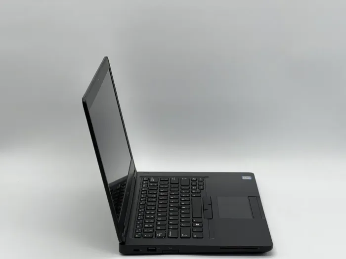 Ноутбук Dell Latitude 5491 / 14" (1920x1080) IPS / Intel Core i5-8400H (4 (8) ядра по 2.5 - 4.2 GHz) / 16 GB DDR4 / 480 GB SSD / Intel UHD Graphics 630 / WebCam б/в - зображення 3