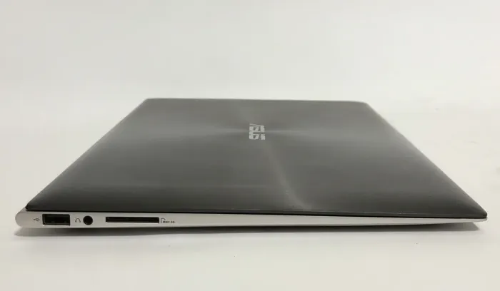 Ультрабук Asus ZenBook UX31E / 13.3'' (1600x900) TN / Intel Core i5-2557M (2 (4) ядра по 1.7 - 2.7 GHz) / 4 GB DDR3 / 128 GB SSD / Intel HD Graphics 3000 / WebCam / Win 10 Home б/в - зображення 4