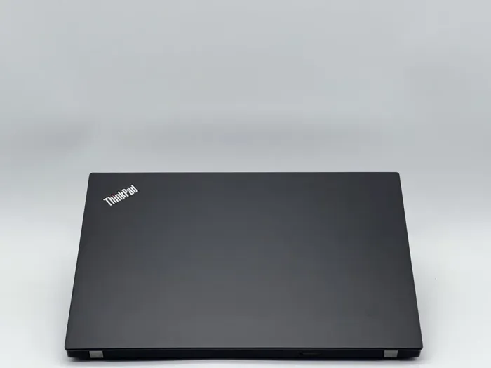 Ультрабук Lenovo ThinkPad T14s Gen 1 / 14" (1920x1080) IPS / Intel Core i5-10310U (4 (8) ядра по 1.7 - 4.4 GHz) / 16 GB DDR4 / 240 GB SSD / Intel UHD Graphics / WebCam б/в - зображення 5