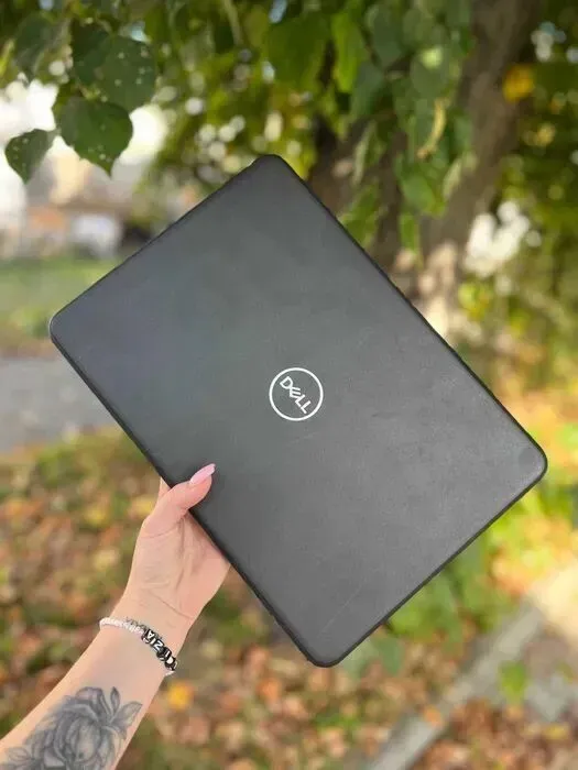 Ультрабук Dell latitude 3310 / 13.3" (1366x768) TN / Intel Core i3-8145U (2 (4) ядра по 2.1 - 3.9 GHz) / 8 GB DDR4 / 256 GB SSD / Intel UHD Graphics 620 / WebCam / Win 10 Lic б/в - зображення 5