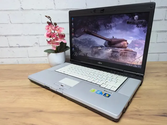 Ноутбук Fujitsu LifeBook E780 / 15.6" (1366x768) TN / Intel Core i3-370M (2 (4) ядра по 2.4 GHz) / 8 GB DDR3 / 128 GB SSD / Intel HD Graphics / WebCam / Без АКБ б/в - зображення 6