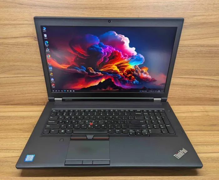 Мобільна робоча станція Lenovo ThinkPad P71 / 17.3" (1920x1080) IPS / Intel Core i7-7700HQ (4 (8) ядра по 2.8 - 3.8 GHz) / 32 GB DDR4 / 512 GB SSD / nVidia Quadro P3000, 6 GB GDDR5, 192-bit / WebCam / TouchID / Windows 10 б/в - зображення 2