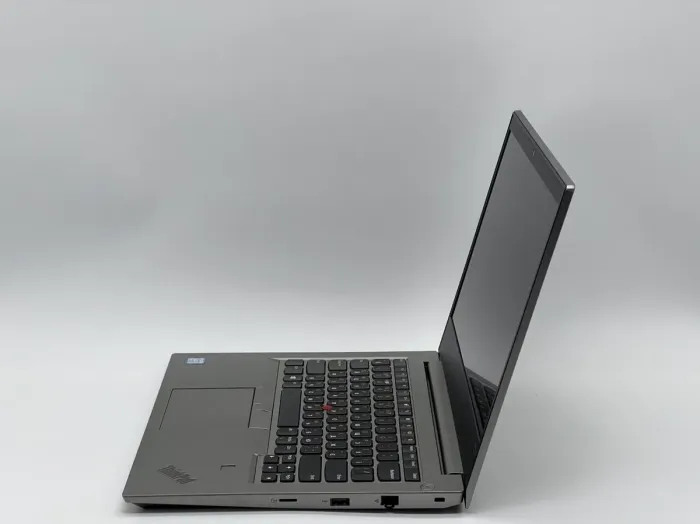 Ультрабук Lenovo ThinkPad E490 / 14" (1920x1080) IPS / Intel Core i7-8565U (4 (8) ядра по 1.8 - 4.6 GHz) / 16 GB DDR4 / 240 GB SSD / Intel UHD Graphics 620 / WebCam б/в - зображення 4