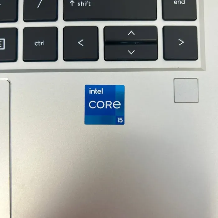 Ультрабук Б-клас HP ProBook 440 G8 / 14" (1920x1080) IPS / Intel Core i5-1135G7 (4 (8) ядра по 2.4 - 4.2 GHz) / 16 GB DDR4 / 256 GB SSD / Intel Iris Xe Graphics / WebCam б/у - зображення 8