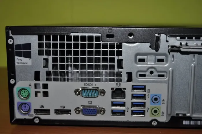 Комп'ютер Б-клас HP EliteDesk 800 G2 SFF / Intel Core i5-6500 (4 ядра по 3.2 - 3.6 GHz) / 8 GB DDR4 / 1000 GB SSD / Intel HD Graphics 530 / DVD-ROM / Windows 11 Pro б/в - зображення 11