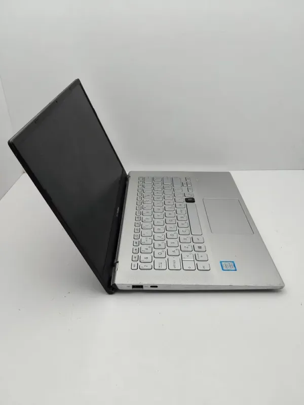 Ноутбук Asus VivoBook 14 X420UA / 14" (1920x1080) TN / Intel Core i3-8130U (2 (4) ядра по 2.2 -3.4 GHz) / 8 GB DDR4 / 240 GB SSD / Intel UHD Graphics 620 / WebCam б/в - зображення 5