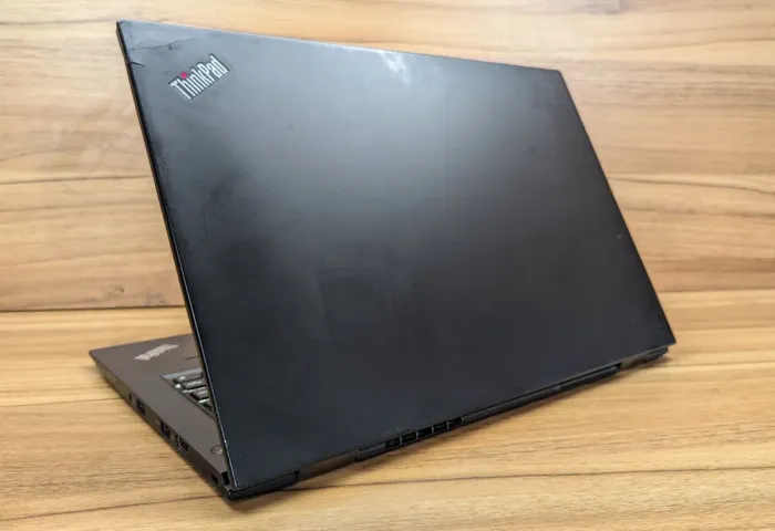 Ультрабук Б-клас Lenovo ThinkPad x1 Carbon 4th / 14" (1920x1080) IPS / Intel Core i5-6300U (2 (4) ядра по 2.4 - 3.0 GHz) / 8 GB DDR4 / 512 GB SSD / Intel HD Graphics 520 / WebCam / Fingerprint / Windows 10 б/в - зображення 8