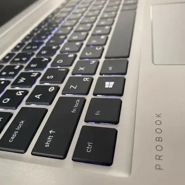 Ультрабук HP ProBook 445 G7 / 14" (1920x1080) IPS / Ryzen 5 4500U (6 ядер по 2.3-4 GHz) / 16 GB DDR4 / 256 GB SSD / AMD Radeon RX Vega 6 / WebCam / Fingerprint б/в - зображення 6