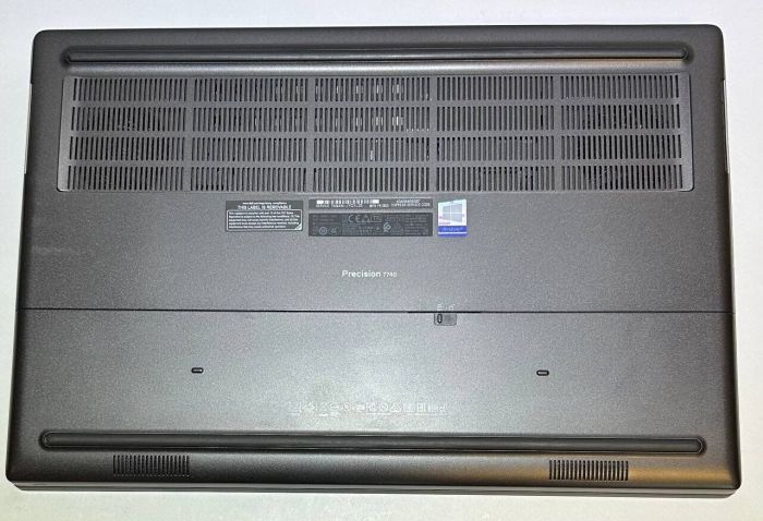 Мобільна робоча станція Dell Precision 7740 / 17,3" (1920x1080) IPS / Intel Core i7-9750H (6 (12) ядер по 2,6 - 4,5 ГГц) / 64 ГБ DDR4 / 1000 ГБ SSD / nVidia Quadro RTX 4000, 8 ГБ GDDR6, 256-біт / HDMI / WebCam б/в - зображення 7