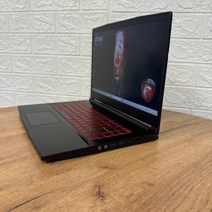 Ігровий ноутбук Б-клас MSI GF63 Thin 11SC / 15.6" (1920x1080) IPS / Intel Core i5-11400H (6 (12) ядер по 2.7 - 4.5 GHz) / 8 GB DDR4 / 256 GB SSD / nVidia GeForce GTX 1650 Max-Q, 4 GB GDDR6, 128-bit / WebCam б/в - зображення 5