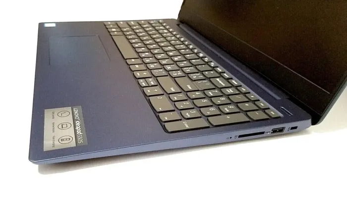 Ноутбук Б-клас Lenovo IdeaPad 330S-15IKB / 15.6" (1366x768) TN / Intel Core i3-8130U (2 (4) ядра по 2.2 - 3.4 GHz) / 8 GB DDR4 / 512 GB SSD M.2 / Intel UHD Graphics 620 / WebCam / Win 10 Home б/в - зображення 5