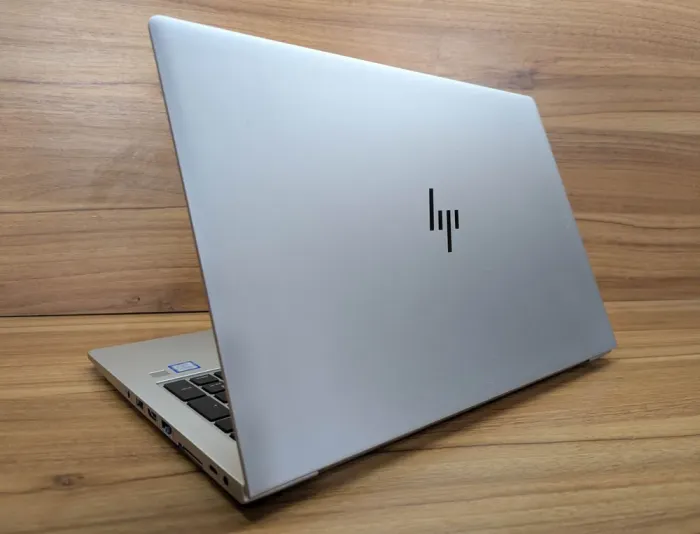 Ультрабук HP EliteBook 850 G6 / 15.6" (1920x1080) IPS / Intel Core i7-8565U (4 (8) ядра по 1.8 - 4.6 GHz) / 16 GB DDR4 / 480 GB SSD / Intel UHD Graphics / WebCam / Fingerprint / Windows 10 б/в - зображення 7