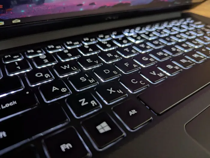 Ігровий ноутбук Dell XPS 15 7590 / 15.6" (1920x1080) IPS / Intel Core i7-9750H (6 (12) ядер по 2.6 - 4.5 GHz) / 16 GB DDR4 / 512 GB SSD / nVidia GeForce GTX 1650, 4 GB GDDR6, 128-bit / WebCam / HDMI / Windows 10 б/в - зображення 6