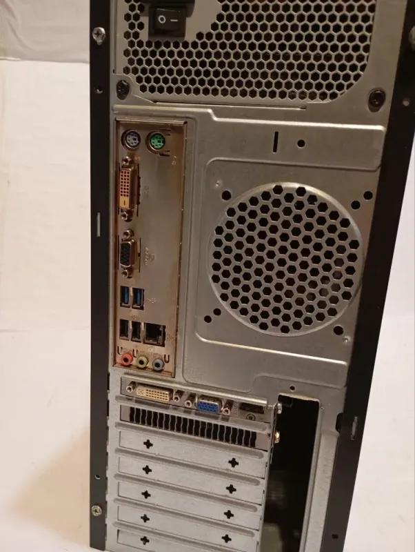 ПК Krauler 4315 Tower / Intel Core i5-4690 (4 ядра по 3.5 - 3.9 GHz) / 8 GB DDR3 / 240 GB SSD / nVidia GeForce GT 440, 1 GB GDDR5, 128-bit / DVD-RW / 450W б/в - зображення 4