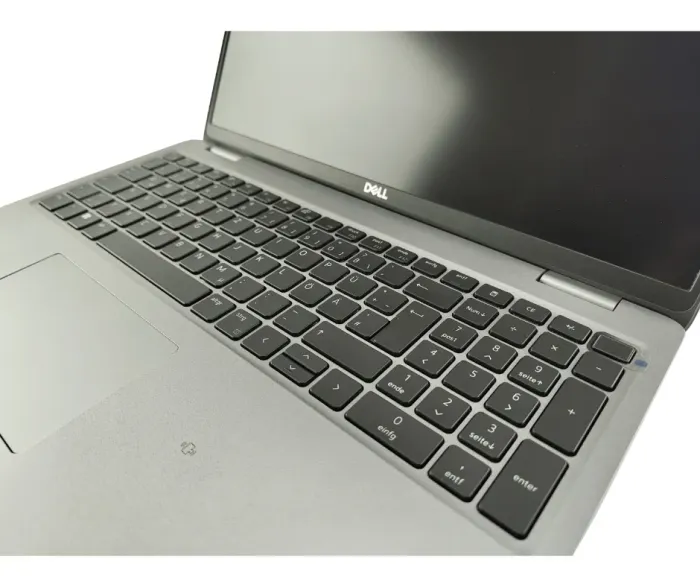 Ультрабук Dell Latitude 5540 / 15.6" (1920x1080) IPS / Intel Core i5-1345U (10 (12) ядер по 3.5 - 4.7 GHz) / 16 GB DDR4 / 512 GB SSD / Intel Iris Xe Graphics / WebCam б/в - зображення 3