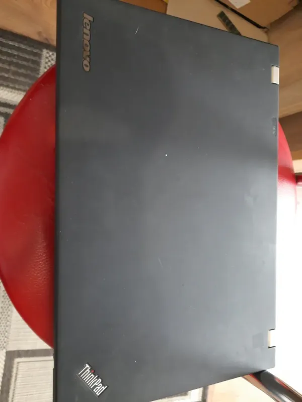 Мобільна робоча станція Lenovo ThinkPad W530 / 15.6" (1600x900) TN / Intel Core i7-3740QM (4 (8) ядра по 2.7 - 3.7 GHz) / 16 GB DDR3 / 240 GB SSD / nVidia Quadro K1000M, 2 GB DDR3, 128-bit / WebCam б/в - зображення 6