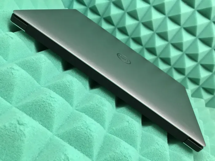 Ноутбук Б-клас Dell Precision 5520 / 15.6" IPS / Core i5-7440HQ (4 ядра по 2.8-3.8GHz) / 16GB DDR4 / 256GB SSD M.2 / HD Graphics 630 / WebCam / HDMI / Win 10 б/в - зображення 9