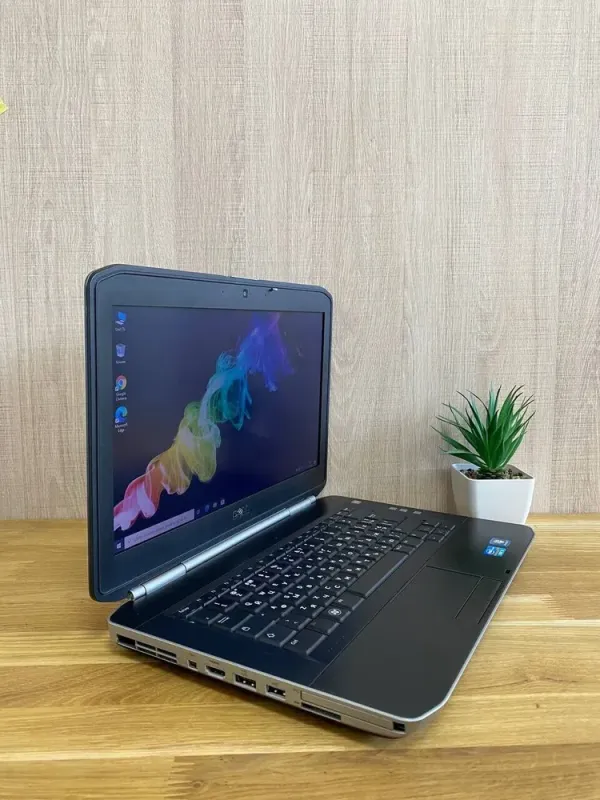 Ноутбук Dell Latitude E6430 / 14" (1366x768) TN / Intel Core i7-3540M (2 (4) ядра по 3.0 - 3.7 GHz) / 8 GB DDR3 / 128 GB SSD / Intel HD Graphics 4000 / WebCam / VGA б/в - зображення 5