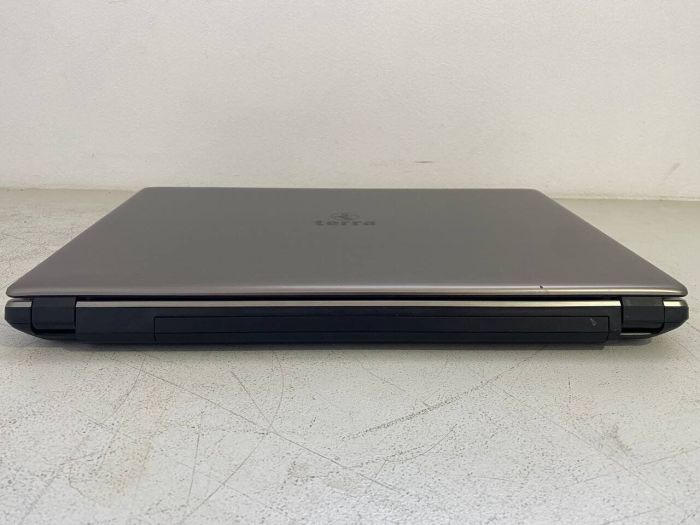 Ноутбук Terra Mobile 1749s / 17.3" (1600x900) TN / Intel Core i3-6100U (2 (4) ядра по 2.3 GHz) / 8 GB DDR3 / 128 GB SSD / Intel HD Graphics 520 / WebCam / DVD-ROM б/в - зображення 7