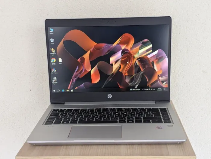 Ноутбук HP ProBook 440 G7 / 14" (1920x1080) IPS / Intel Core i3-10110U (2 (4) ядра по 2.1 - 4.1 GHz) / 16 GB DDR4 / 256 GB SSD / Intel UHD Graphics / WebCam б/в - зображення 2