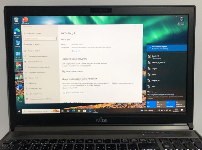 Ноутбук Fujitsu LifeBook E756 / 15.6" (1920x1080) IPS / Intel Core i5-6200U (2 (4) ядра по 2.3 - 2.8 GHz) / 8 GB DDR4 / 256 GB SSD / Intel HD Graphics 520 / WebCam / DVD-ROM / Win 10 Pro б/в - зображення 9