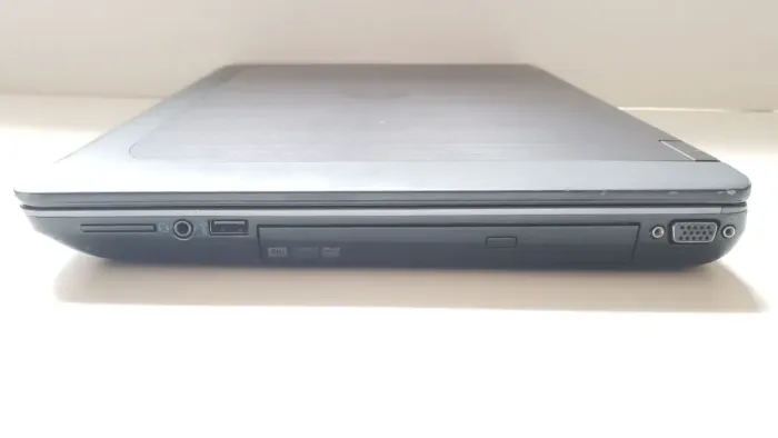 Мобільна робоча станція HP ZBook 15 G1 / 15.6" (1920x1080) IPS / Intel Core i7-4600M (2 (4) ядра по 2.9 - 3.6 GHz) / 16 GB DDR3 / 256 GB SSD + 500 GB HDD / nVidia Quadro K1100M, 2 GB GDDR5, 128-bit / WebCam б/в - зображення 5